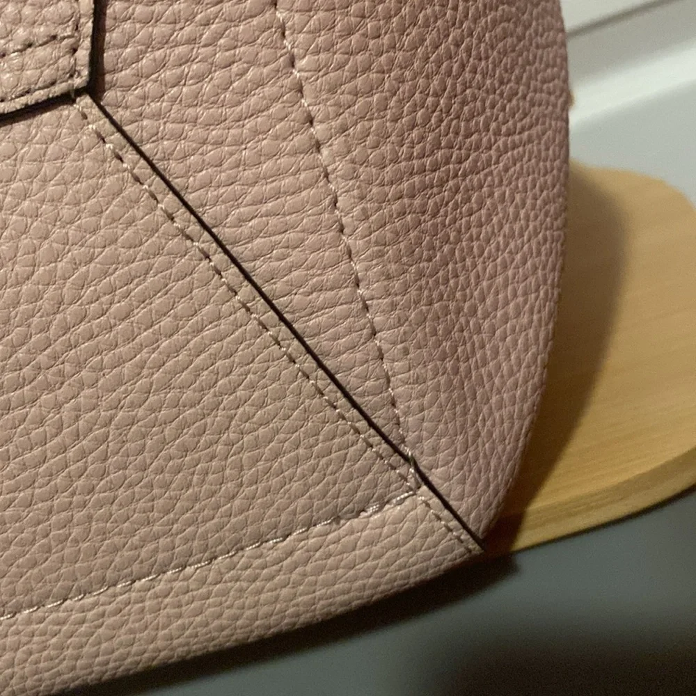 🩷Michael Kors🩷Colorblock💕Pale Pink w/ Dark Mauve💕Large Tote/Like New - Picture 15 of 15